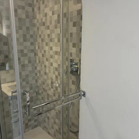 Feel - Old Town Magic *