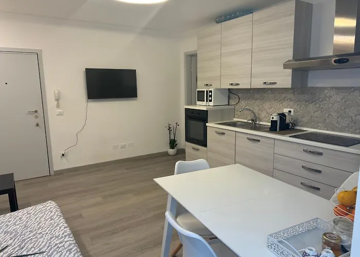 Feel - Old Town Magic * Bergamo